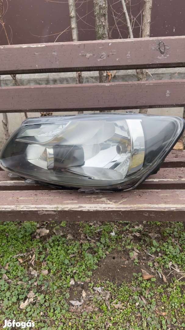 Volkswagen Caddy bal oldali fényszóró