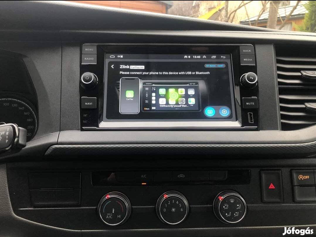 Volkswagen Carplay Multimédia GPS Rádió Tolatókamerával
