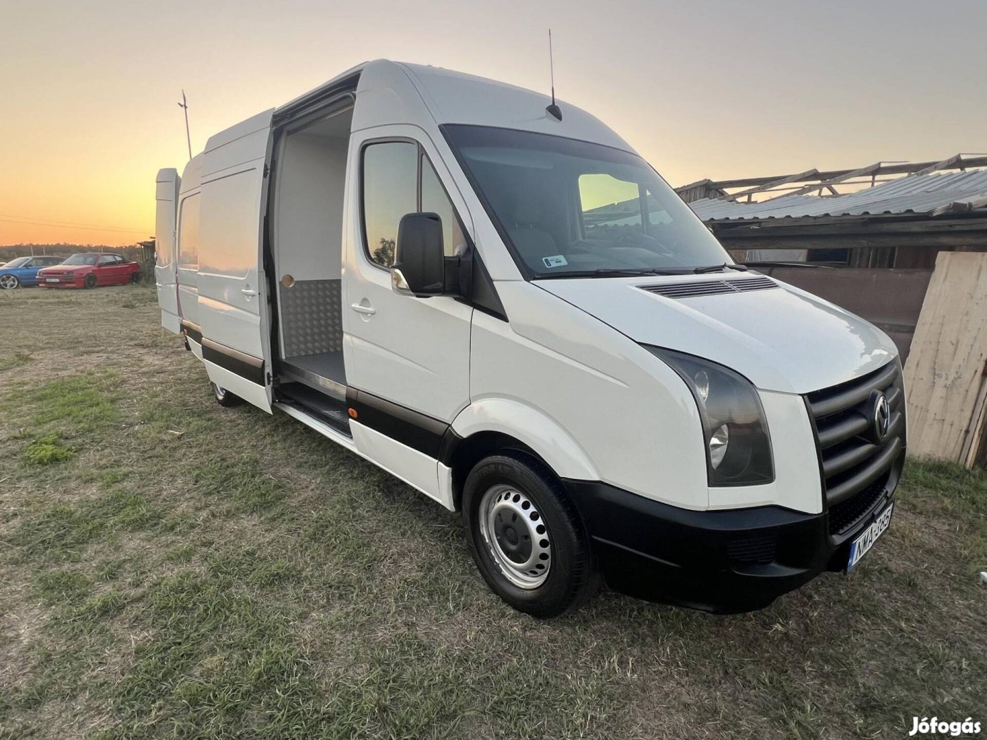 Volkswagen Crafter 2.5 TDI 35 L2H1 Hűtő + Mélyh...