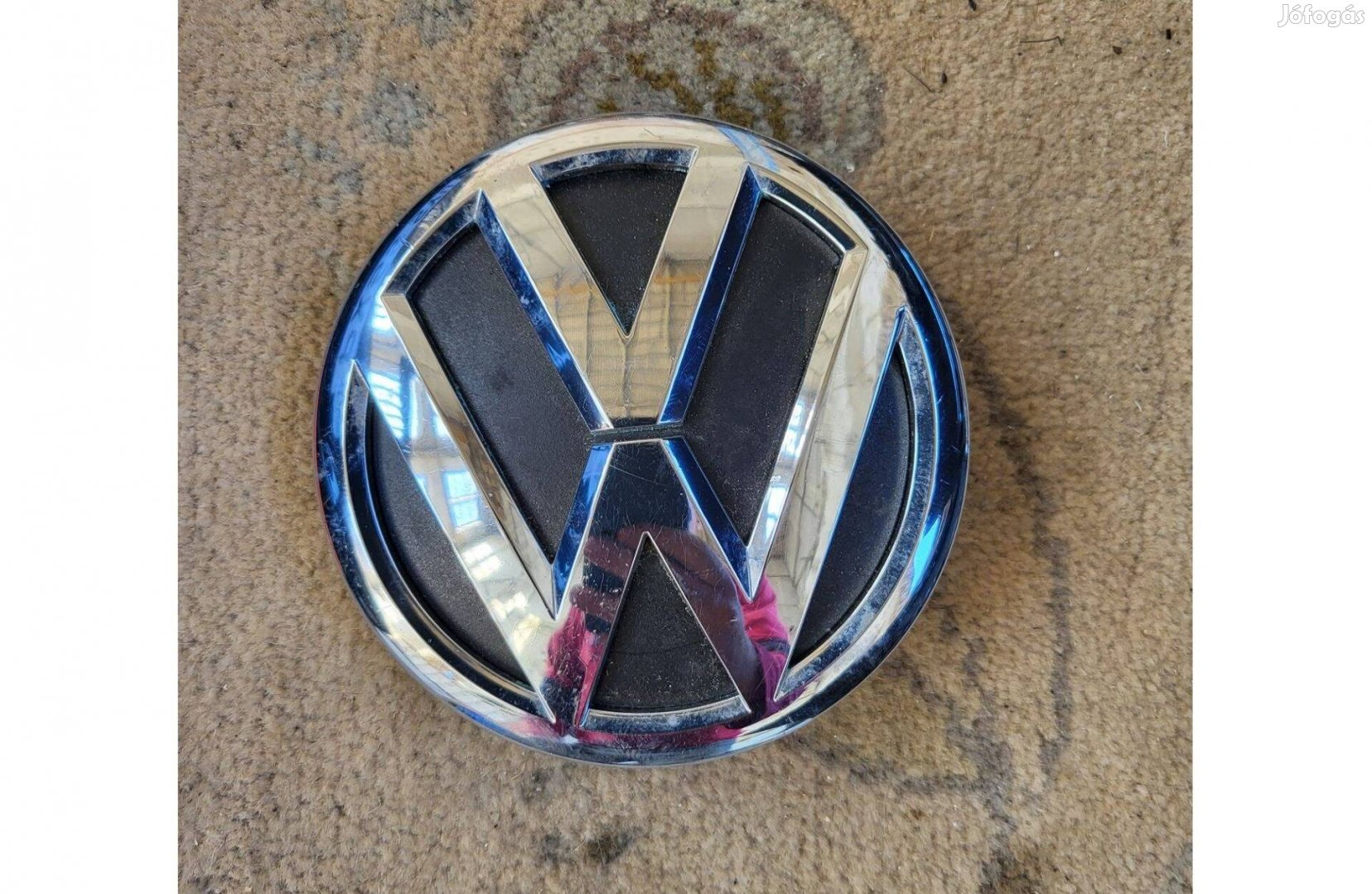 Volkswagen Crafter gyári 2E1853600A hátsó ajtó embléma, jelvény