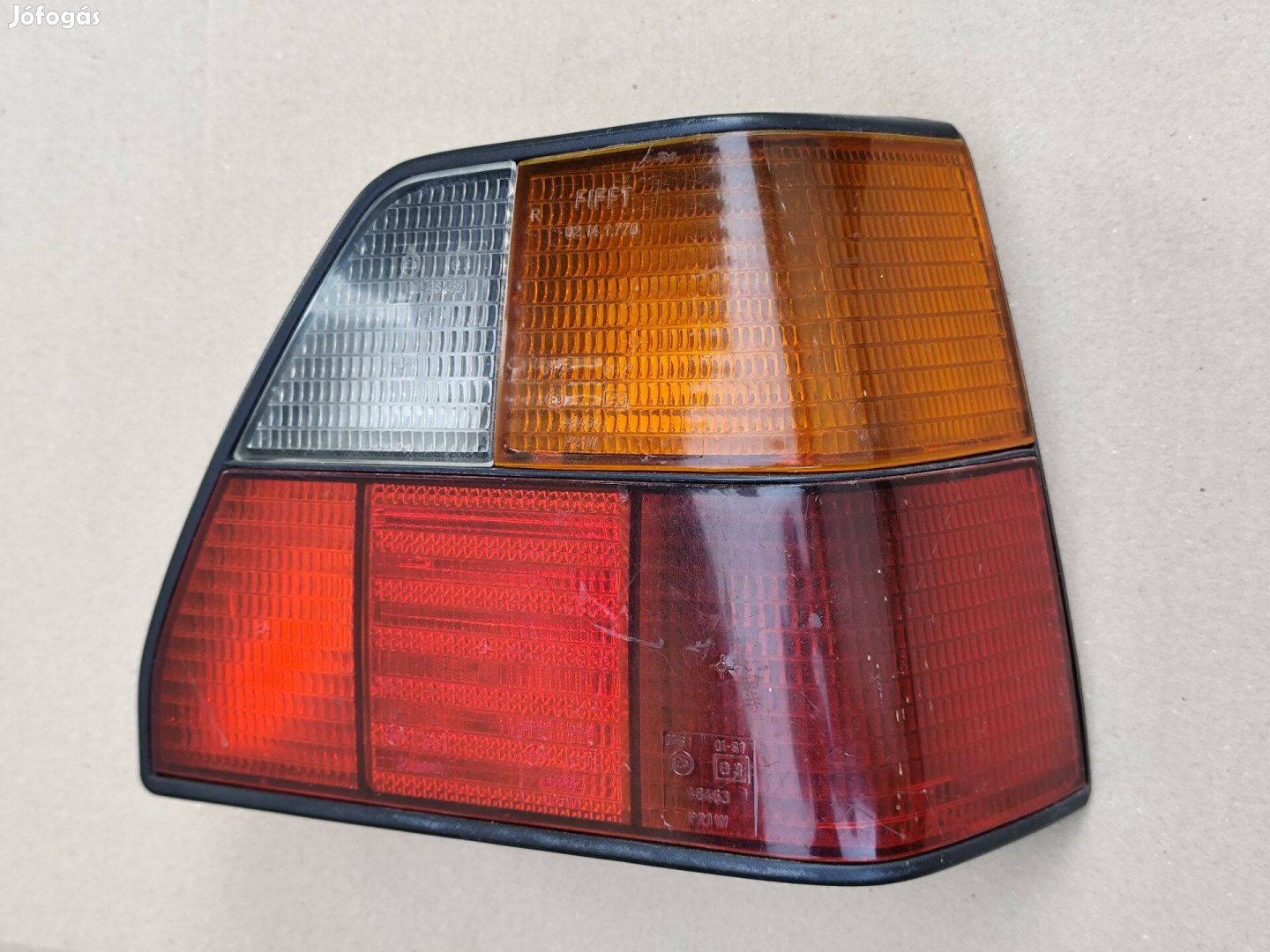 Volkswagen Golf 2 hátsó lámpák olcsón
