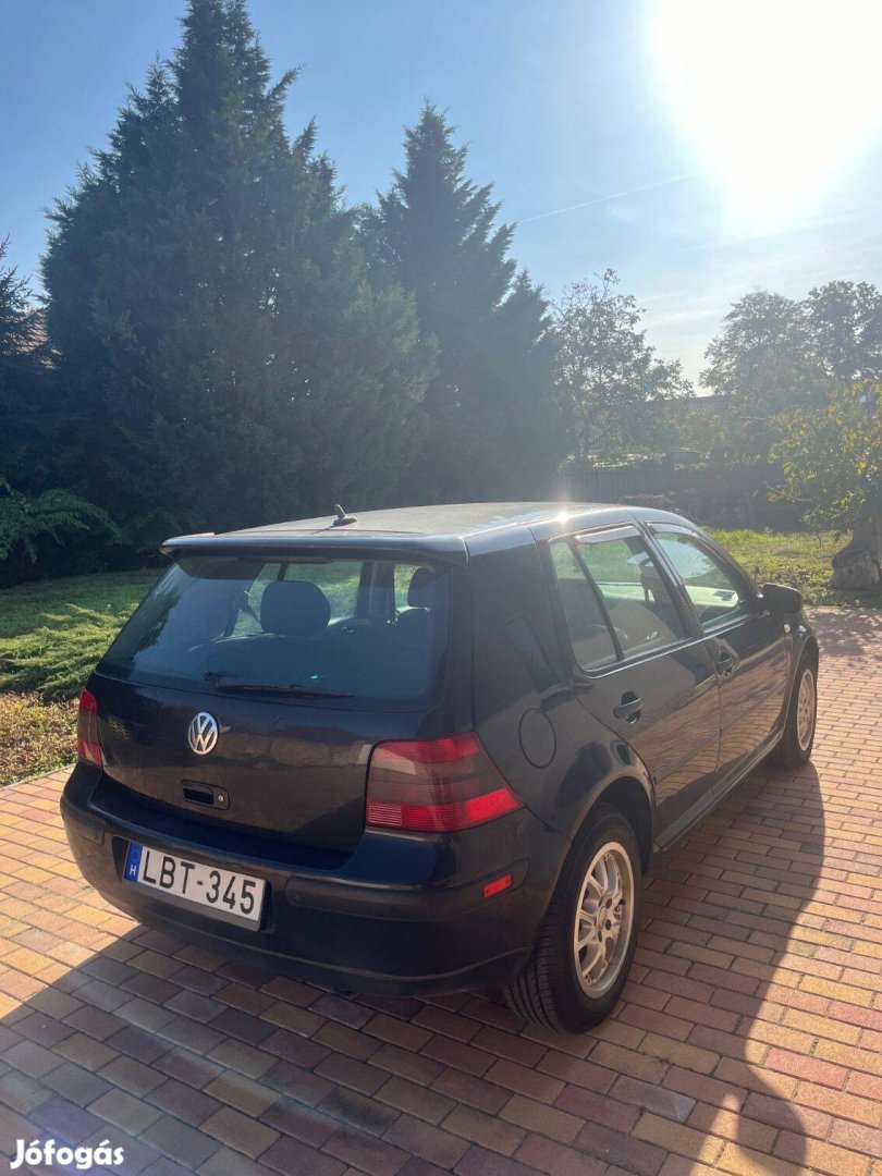 Volkswagen Golf 4