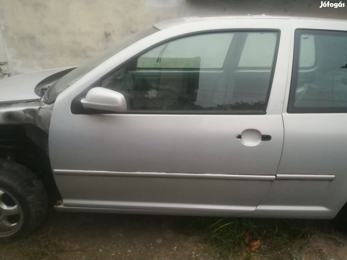 Volkswagen Golf 4 ajtó