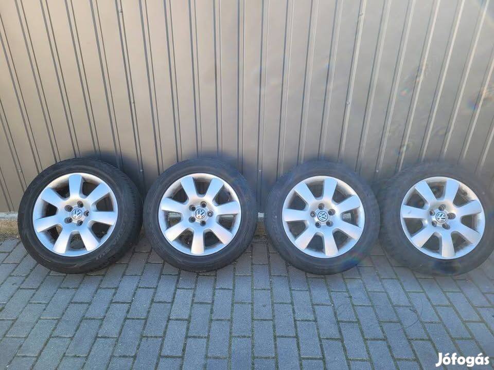 Volkswagen Golf 4 bora 16" 5x100 et42 gyári alufelni garnitúra