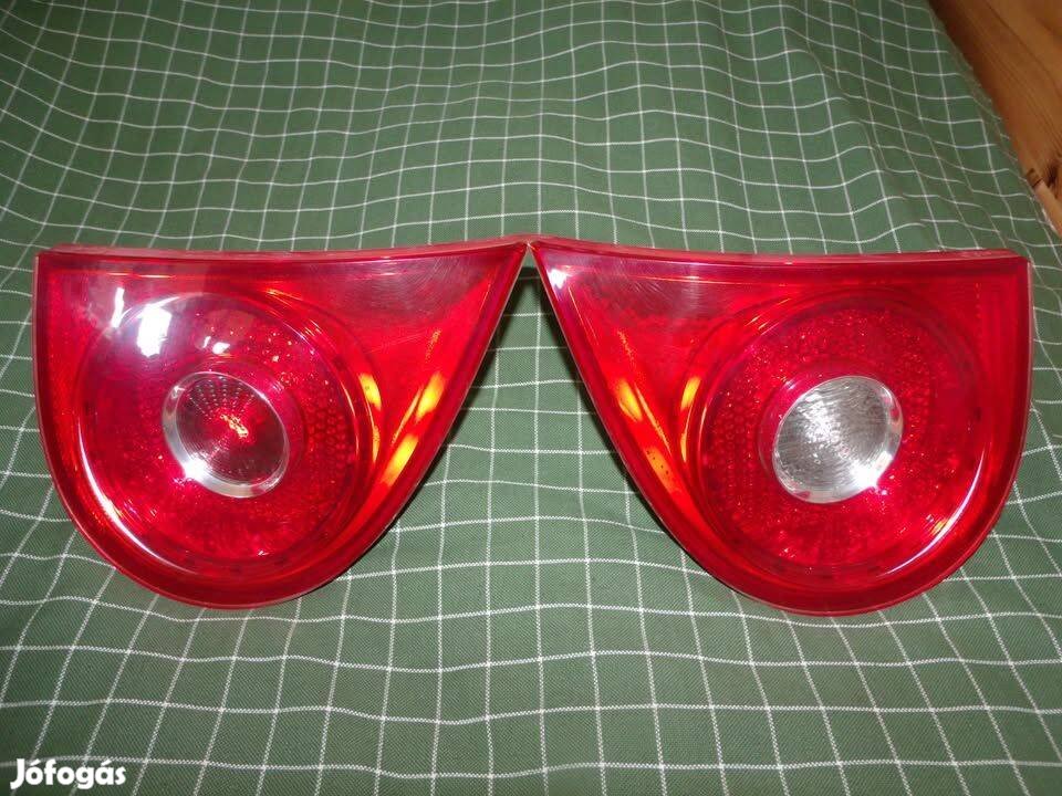 Volkswagen Golf 5 Golf V. jobb és bal hátsó lámpa fényszóró