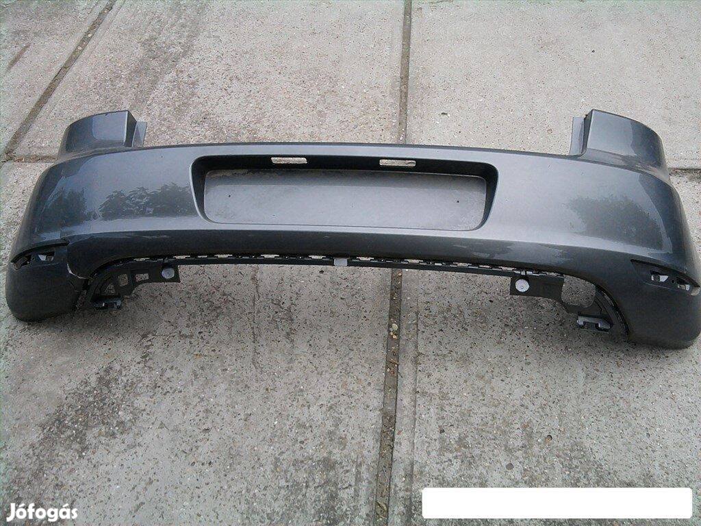 Volkswagen Golf 6 sérült hátsó lökhárító
