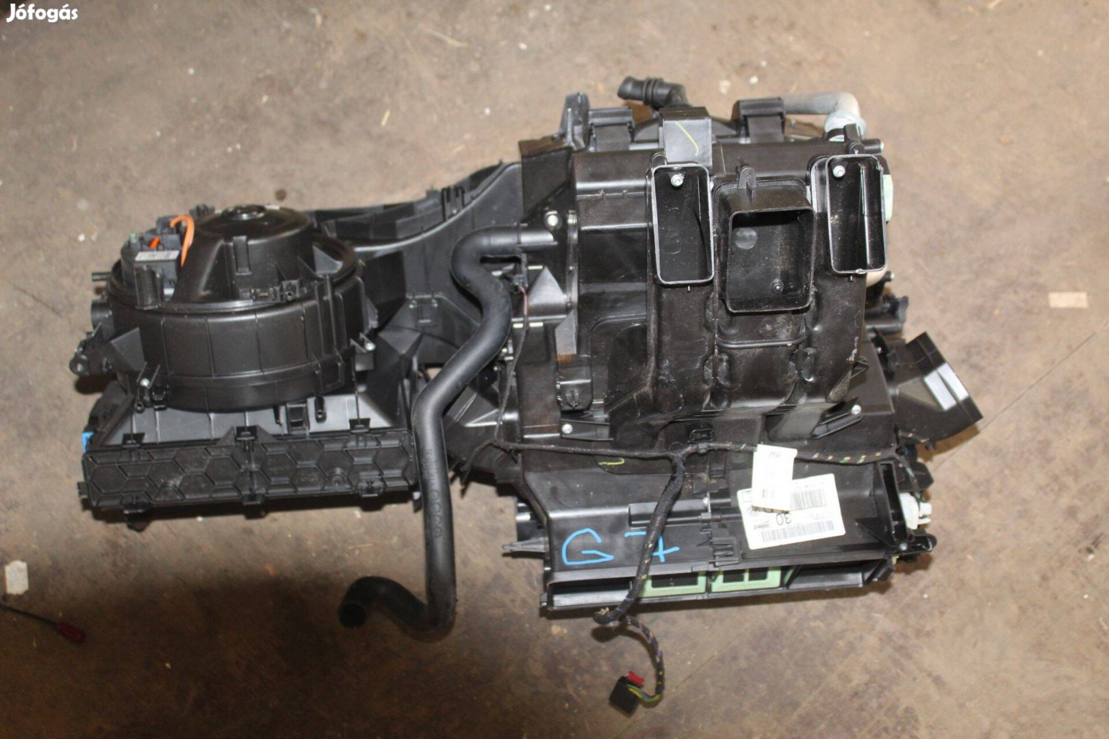 Volkswagen Golf 7 2014 1.6D Fűtésbox 5Q1820002