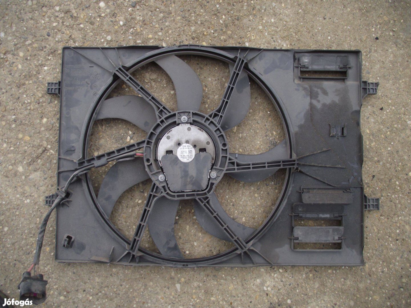 Volkswagen Golf 7 Octavia 3 hűtőventilátor 5Q0121203CS 5Q0959455AL