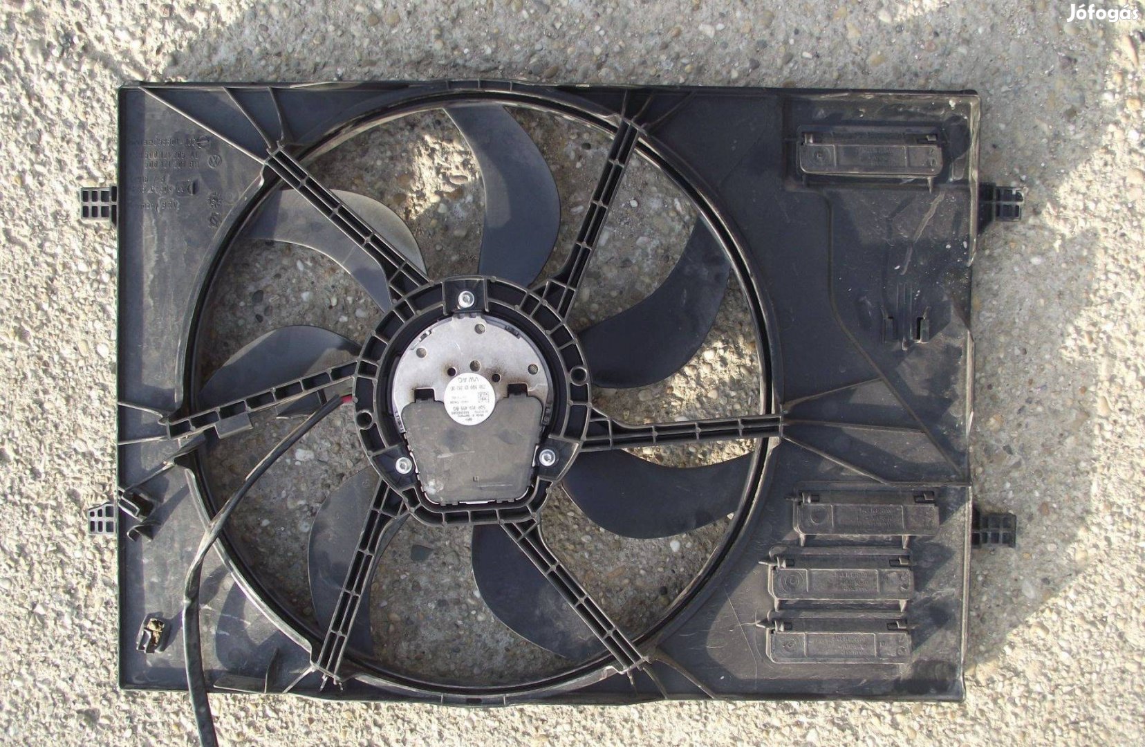 Volkswagen Golf 7 hűtőventilátor 5Q0959455BG