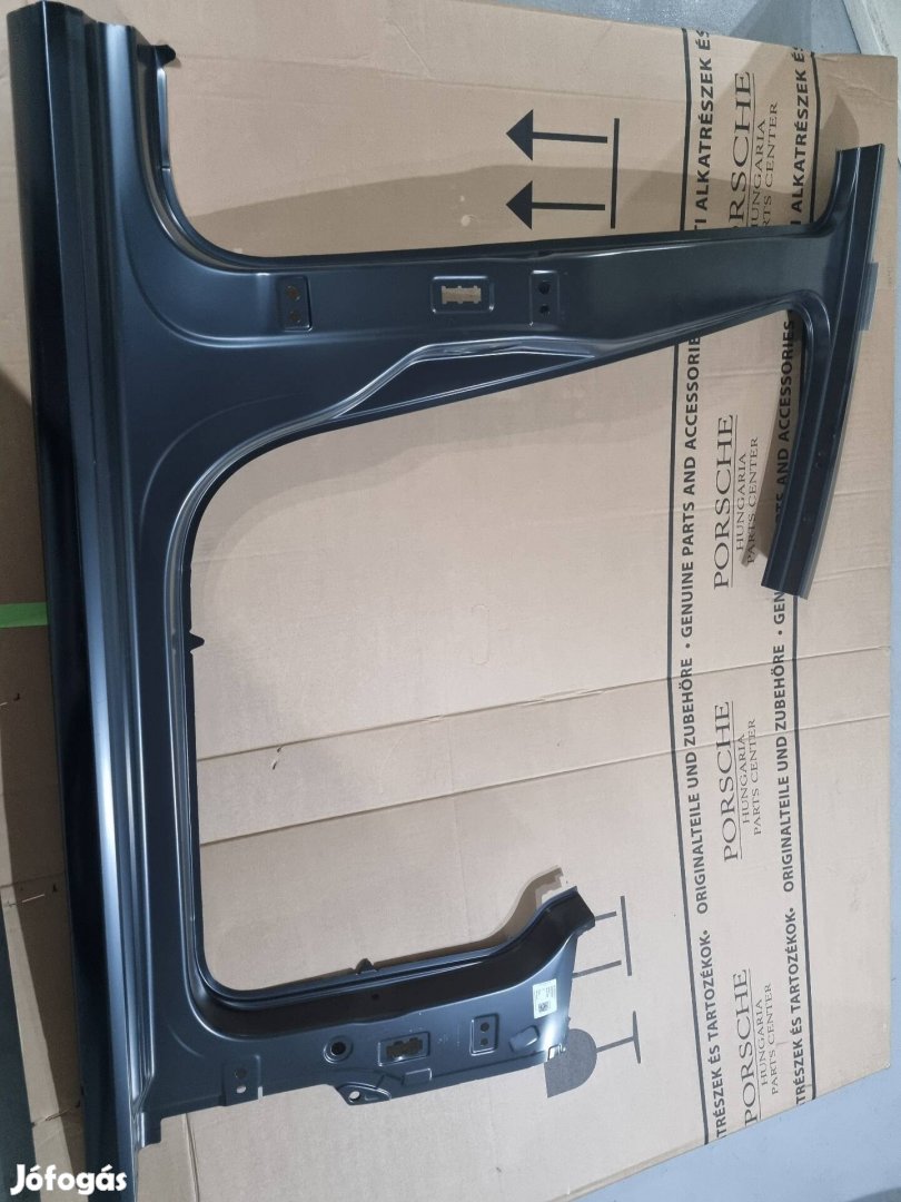 Volkswagen Golf 7 jobb küszöb A és B oszlop 