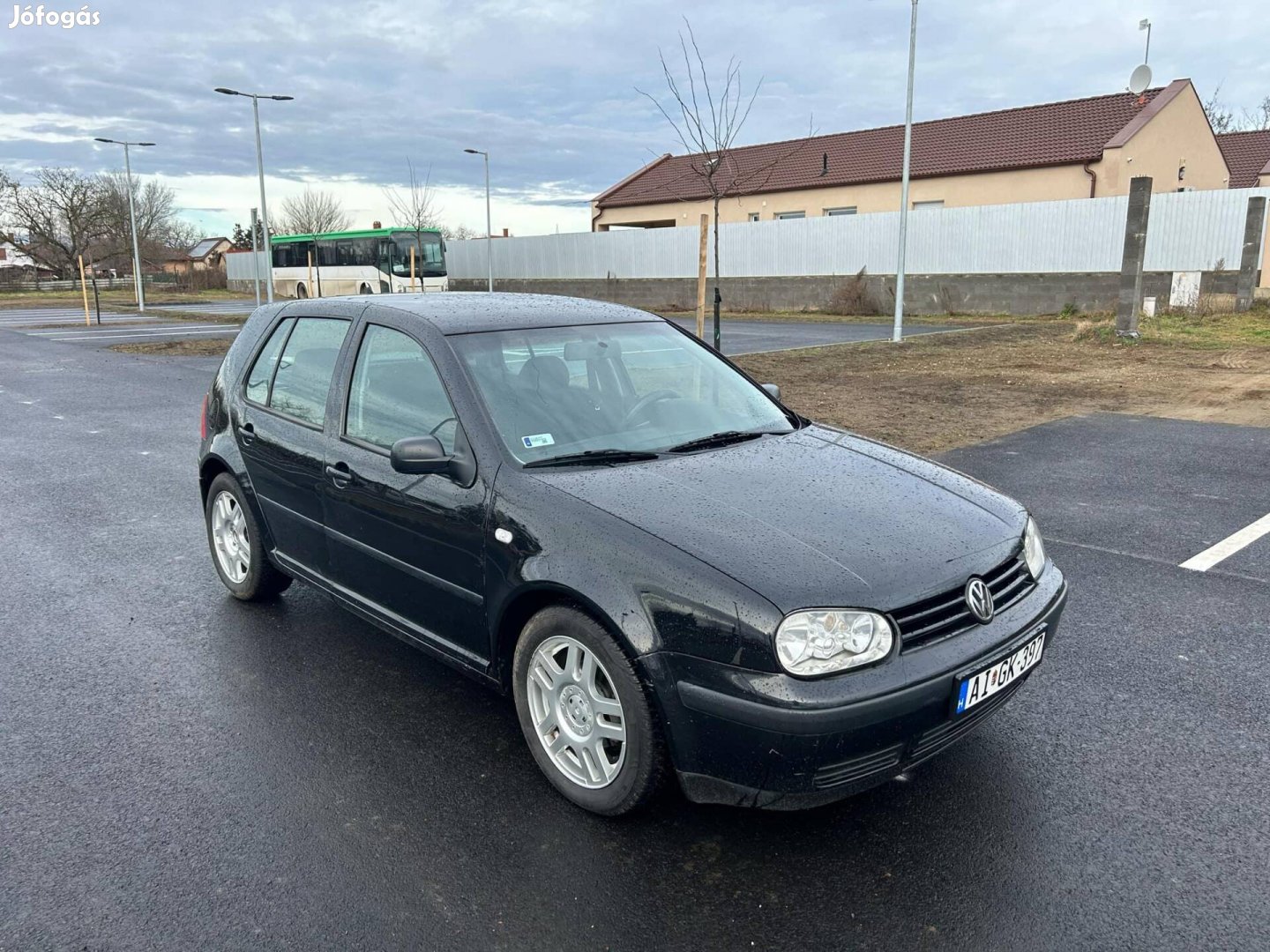 Volkswagen Golf IV 1.6 Comfortline Friss Műszaki