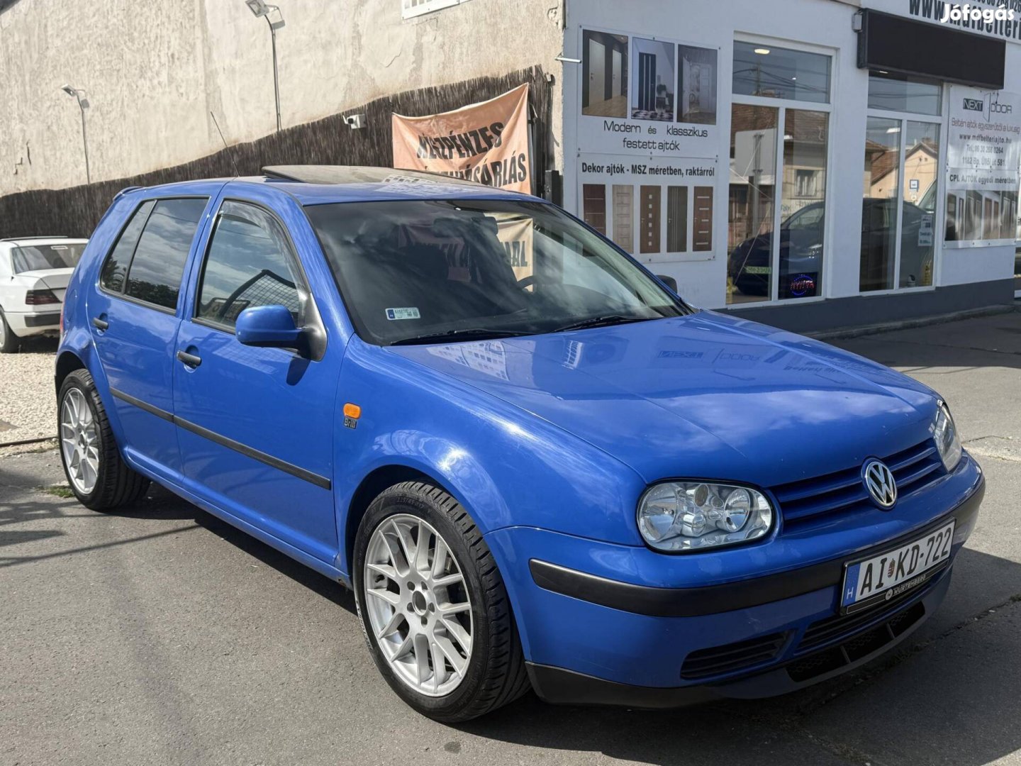 Volkswagen Golf IV 1.6 SR-motoros!
