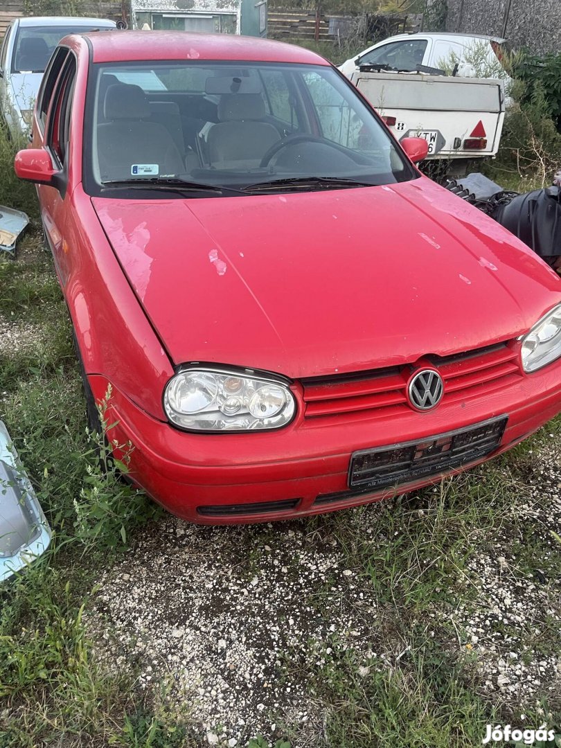 Volkswagen Golf IV Benzines alkatrészek!