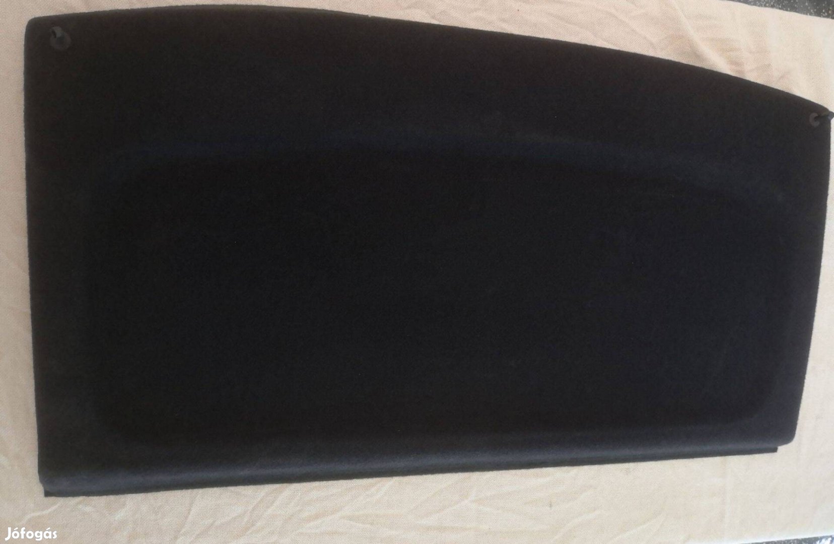 Volkswagen Golf IV kalaptartó