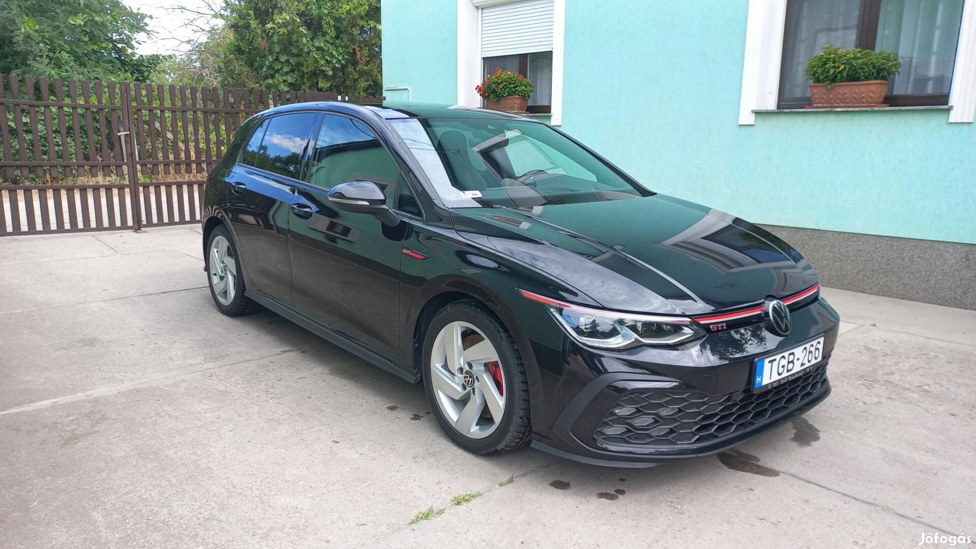 Volkswagen Golf VIII 2.0 TSI GTI DSG Magyarorsz...