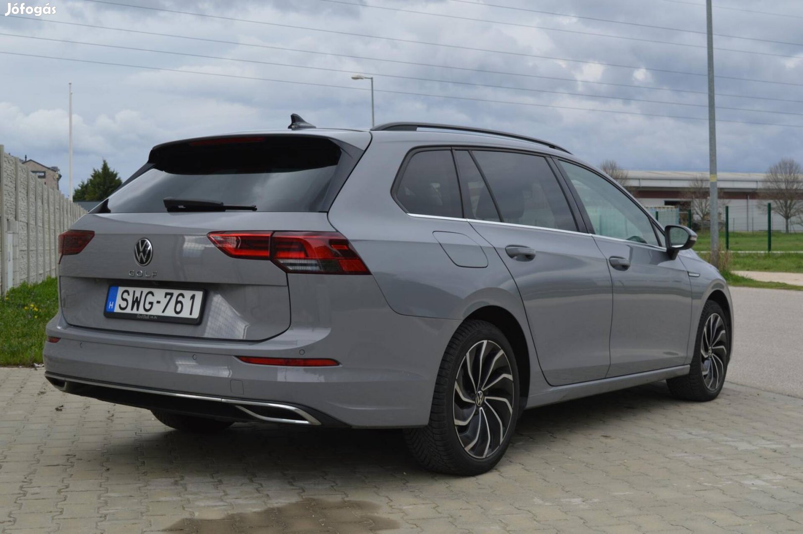 Volkswagen Golf VIII Variant 2.0 TDI SCR Style...