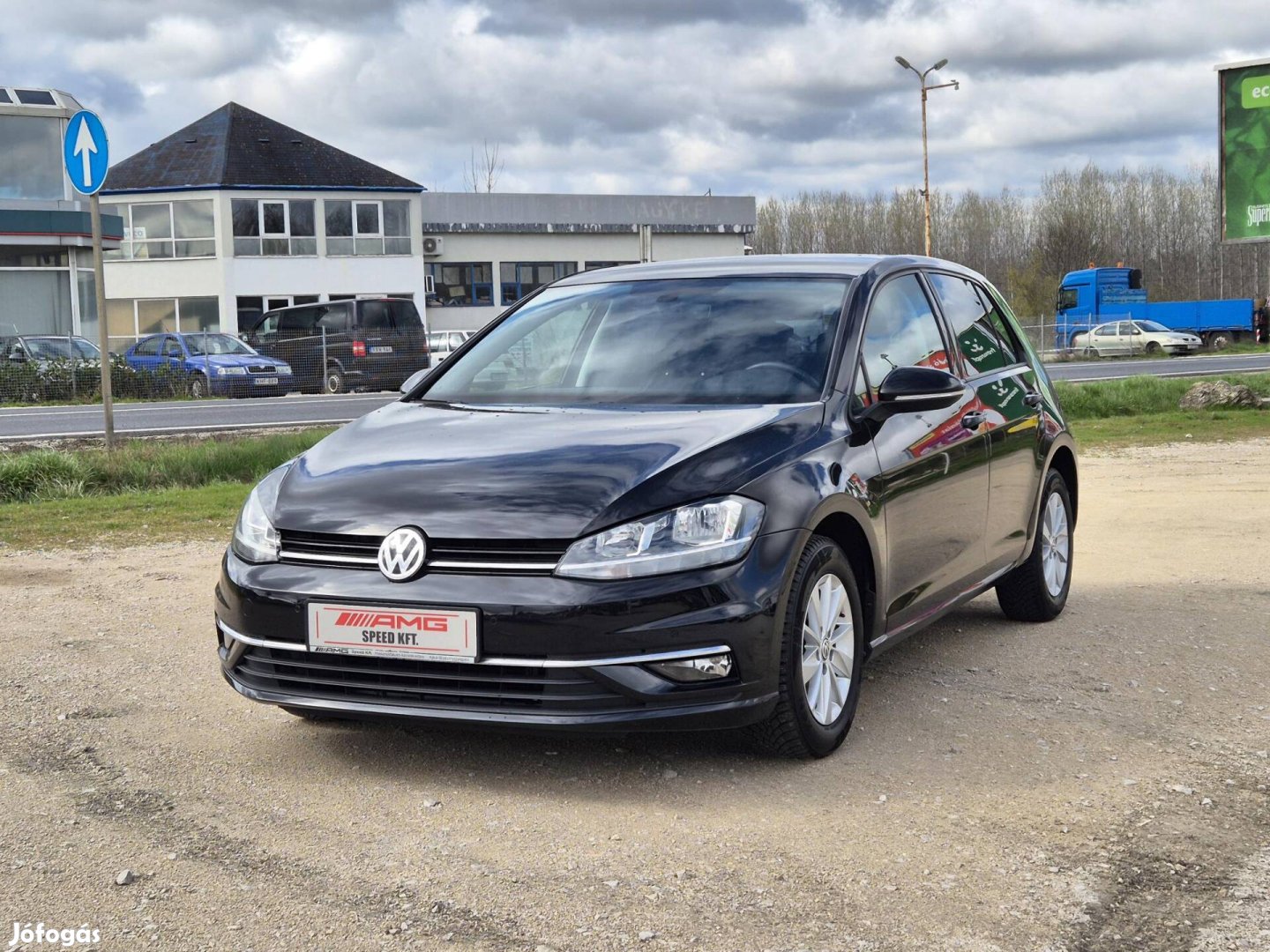 Volkswagen Golf VII 1.0 TSI BMT Trendline DSG