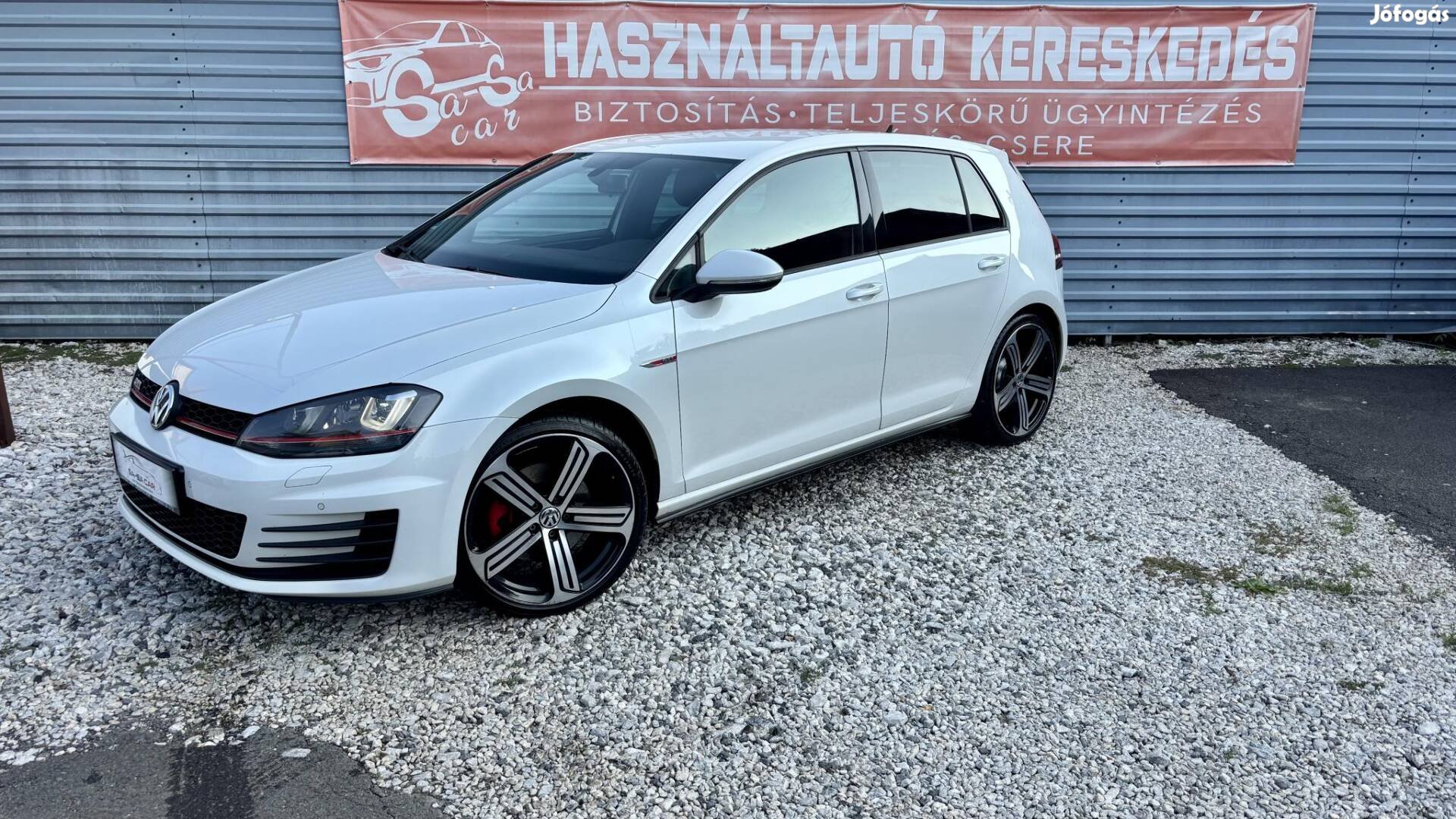 Volkswagen Golf VII 2.0 TSI BMT GTI Oryx White
