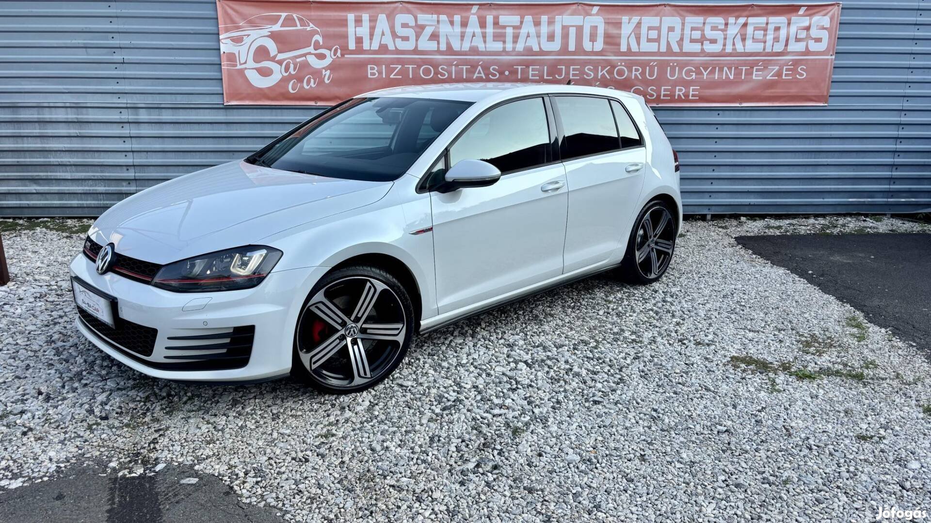 Volkswagen Golf VII 2.0 TSI BMT GTI Oryx White