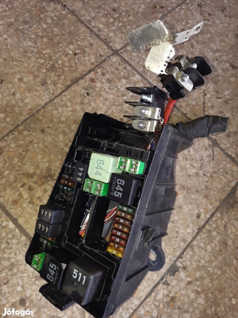 Volkswagen Golf VII Biztosítéktábla Relé Tábla