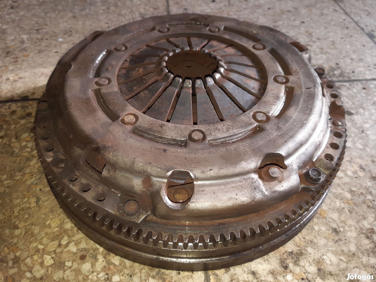 Volkswagen Golf VII Kuplung Szett Egytömegű Lendkerék