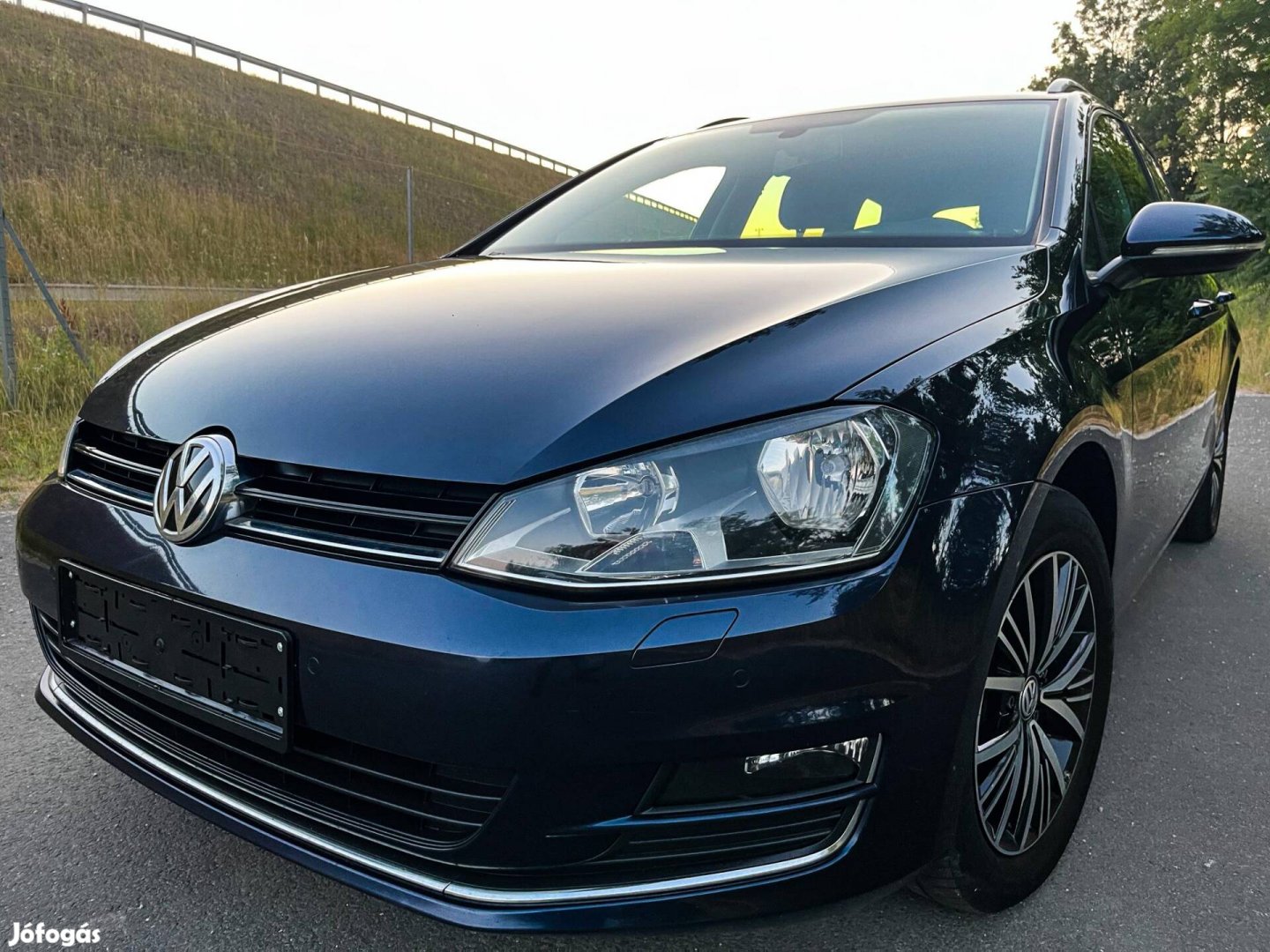 Volkswagen Golf VII Variant 2.0 TDI BMT Allstar...