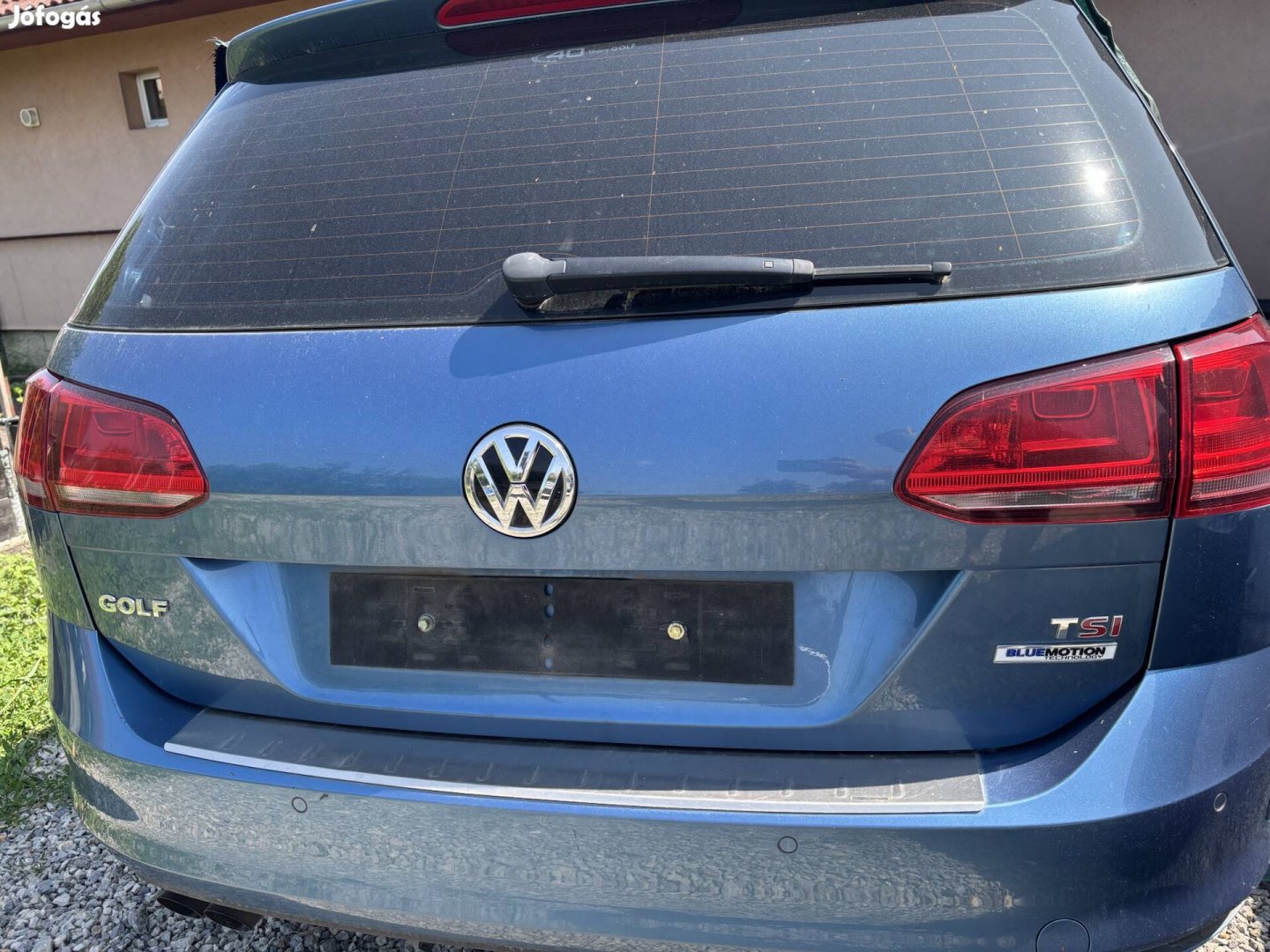 Volkswagen Golf VII  Variant  csomagtér ajtó.