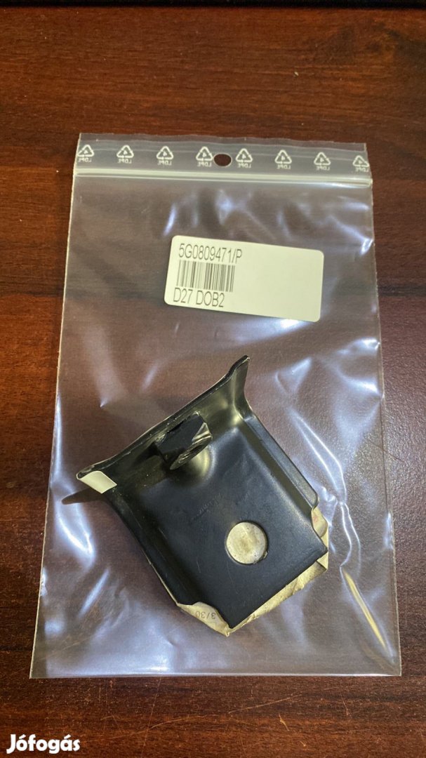 Volkswagen Golf VII. sárvédő tartó 5G0809471 eladó