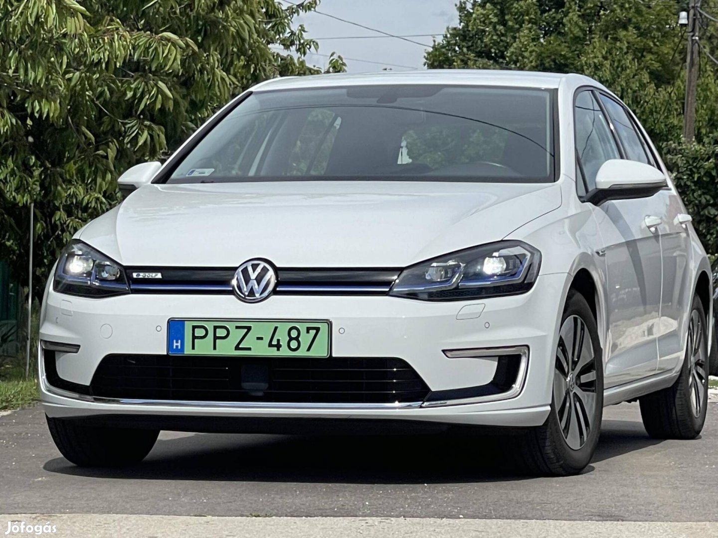 Volkswagen Golf VII e-Golf 27% ÁFA -- Sérülésme...
