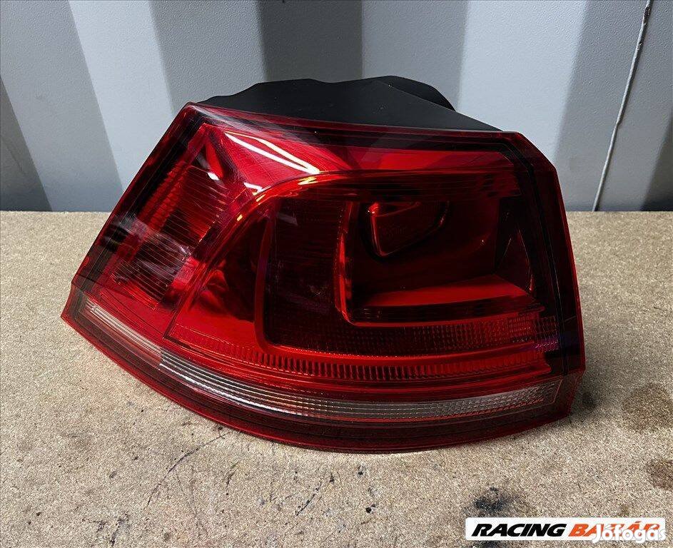 Volkswagen Golf VII kombi bal hátsó lámpa 5g9945095c