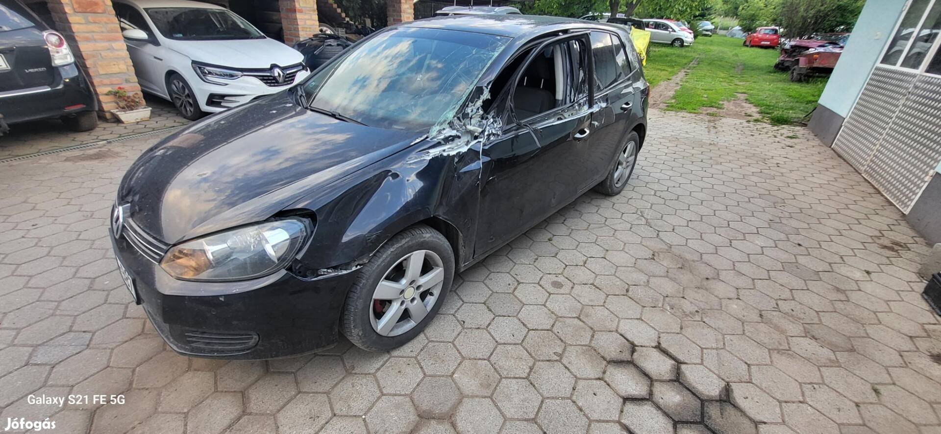 Volkswagen Golf VI 1.6 TDi Comfortline Indul.-...