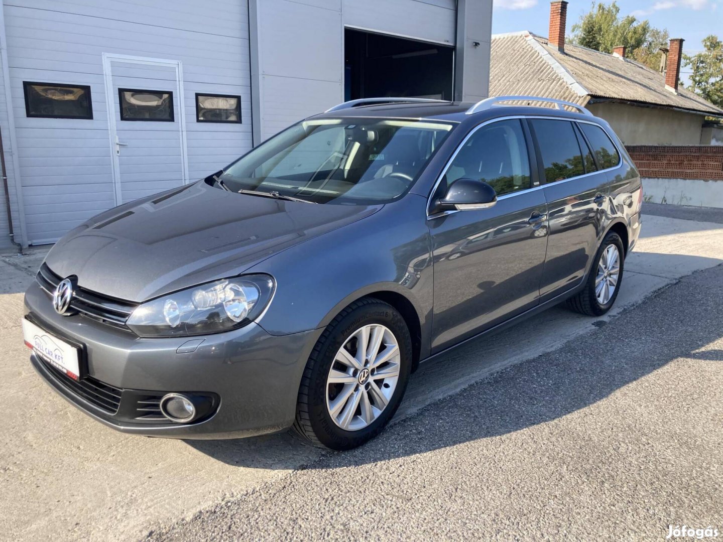 Volkswagen Golf VI Variant 1.6 CR TDI Comfortli...