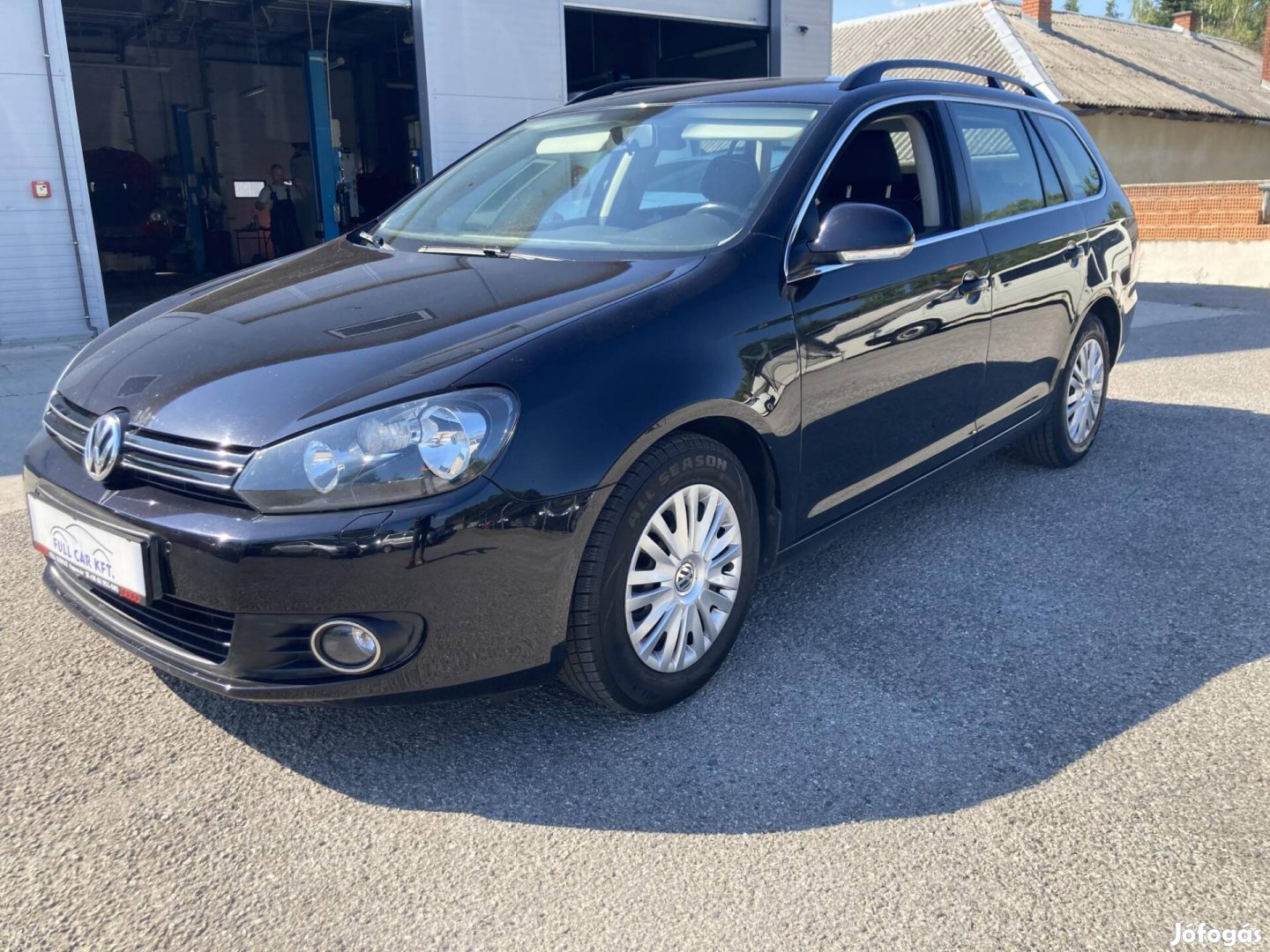 Volkswagen Golf VI Variant 1.6 CR TDI Comfortli...