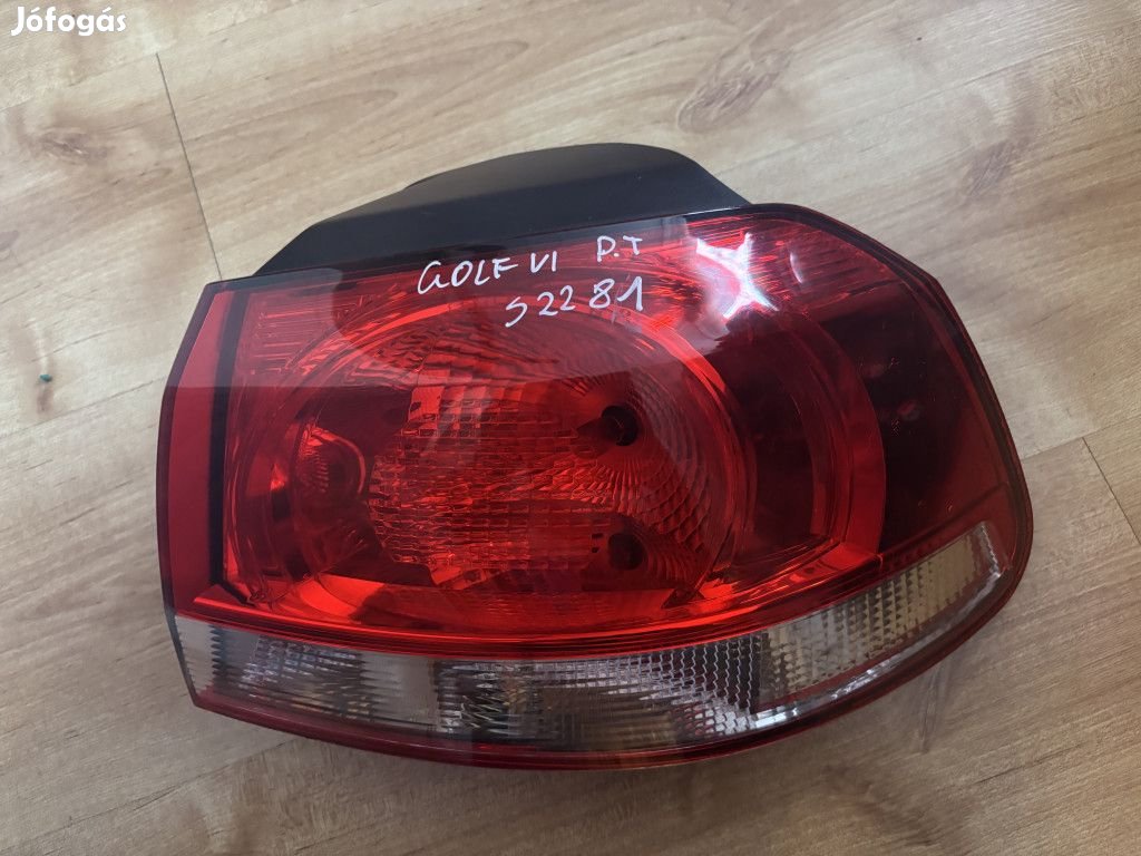 Volkswagen Golf VI jobb hátsó lámpa 5K0945096E