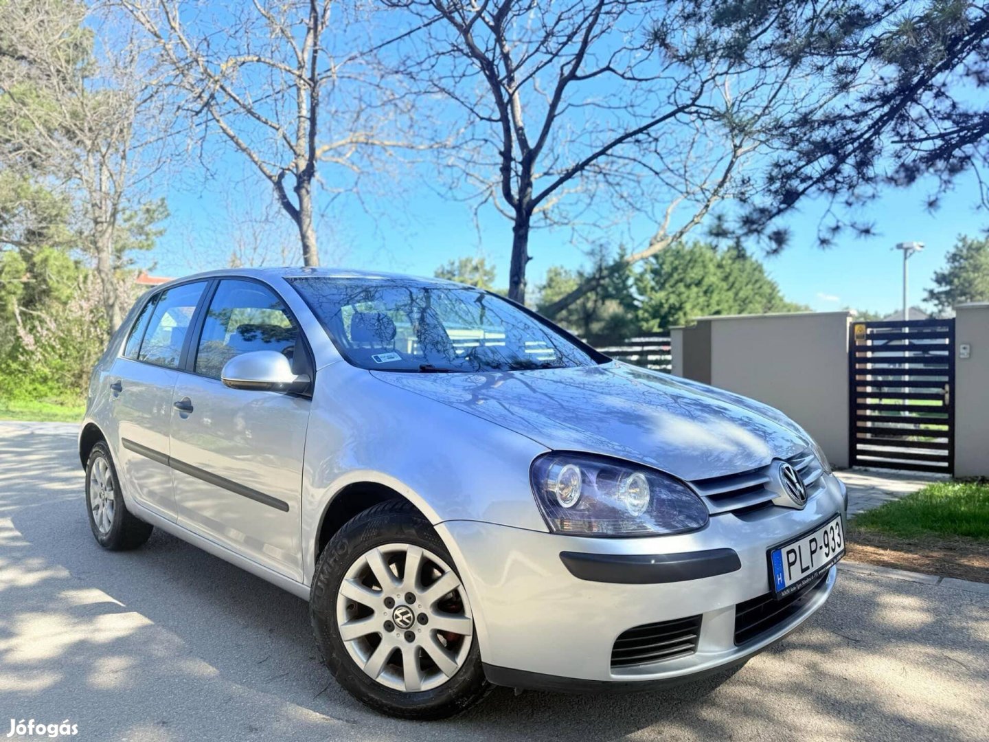 Volkswagen Golf V 1.6 FSI Comfortline Megkímélt!!!