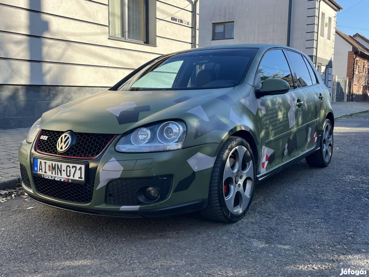 Volkswagen Golf V 2.0 TFSI GTI Egyedi Megjelené...