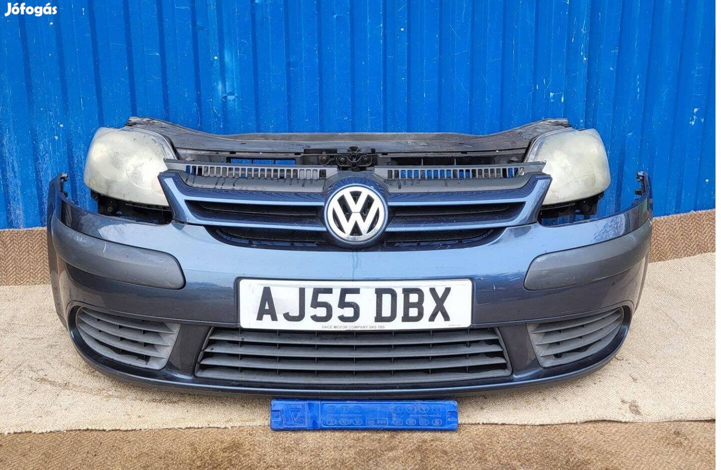 Volkswagen Golf V 5 plus gyári 5M0807221 első lökhárító,