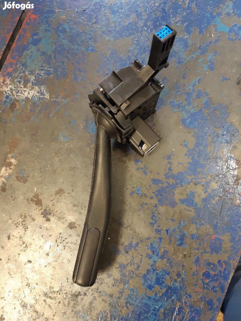 Volkswagen Golf V Ablaktörlő Kapcsoló