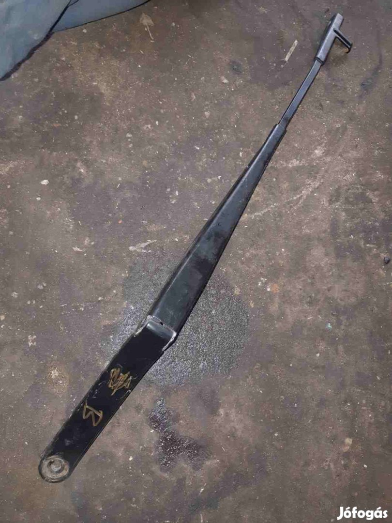 Volkswagen Golf V Bal Első Ablaktörlő Kar