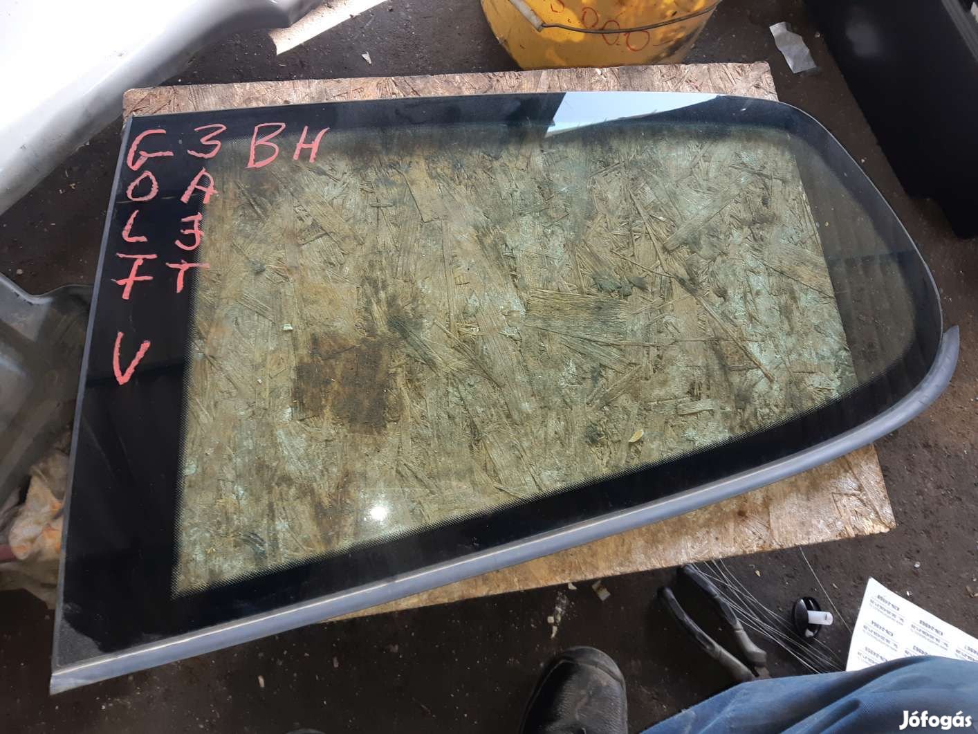 Volkswagen Golf V Bal Hátsó Csomagtér Ablaküveg