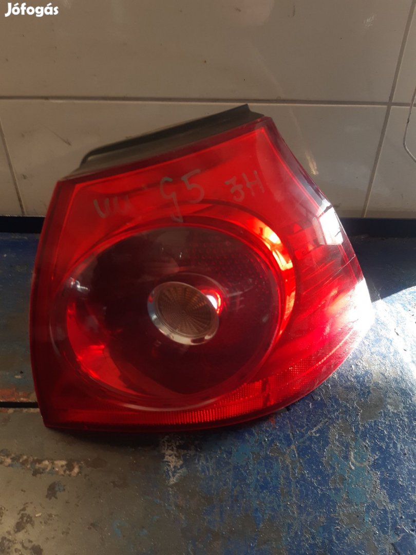 Volkswagen Golf V Jobb Hátsó Lámpa