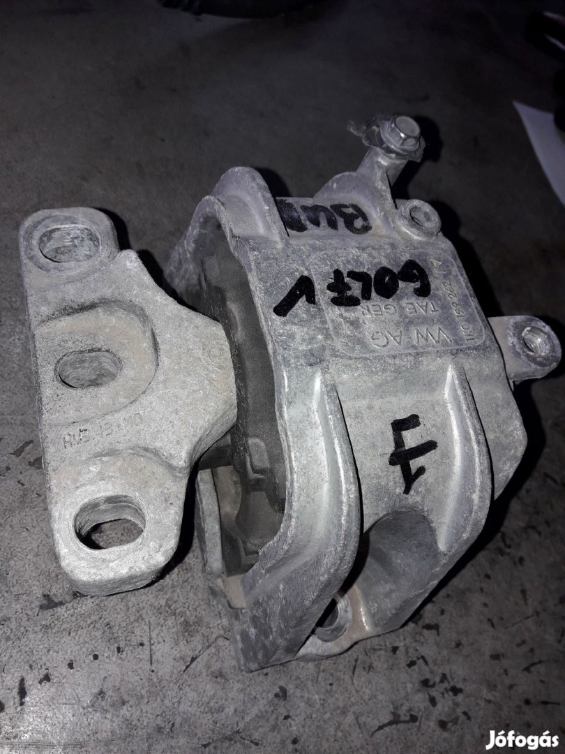 Volkswagen Golf V Jobb Motortartó Bak