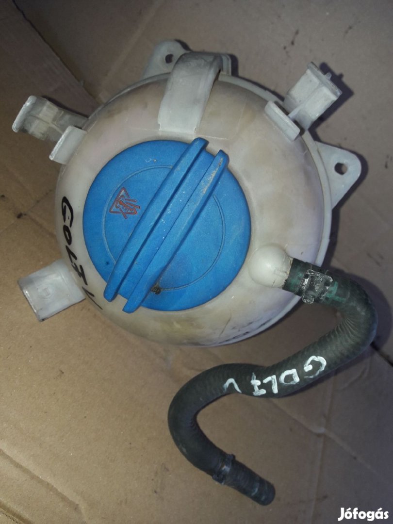 Volkswagen Golf V Kiegyenlítő Tartály