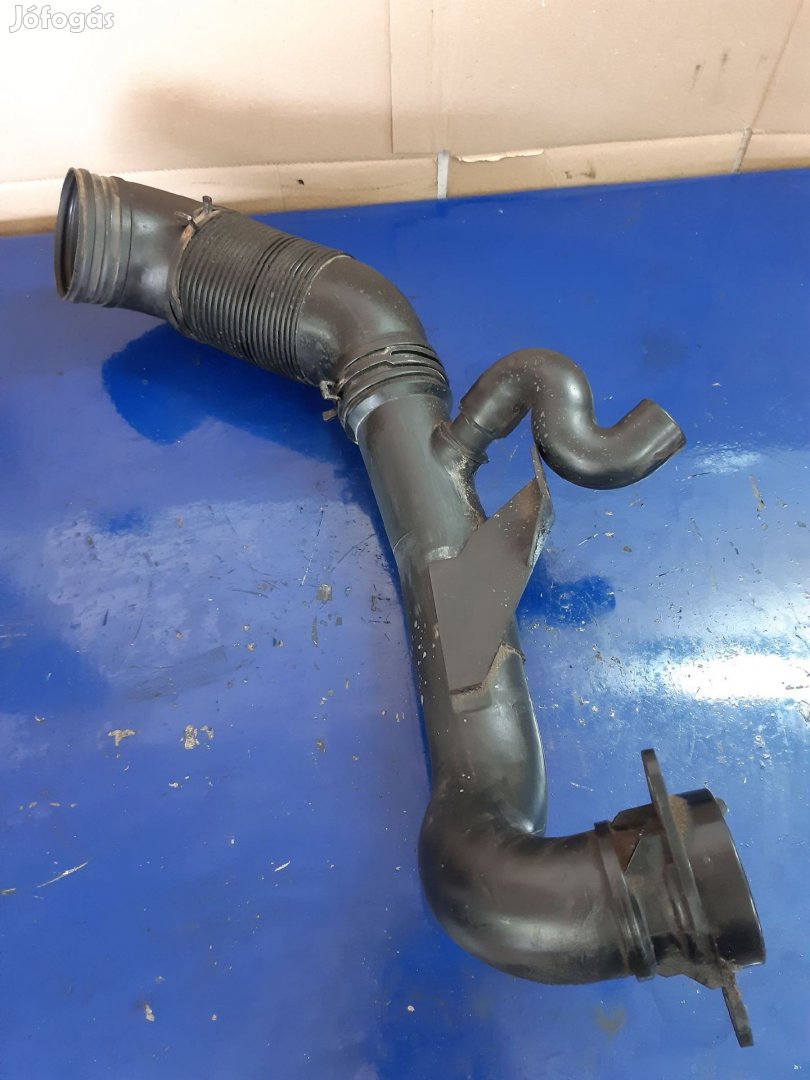 Volkswagen Golf V Levegőcső