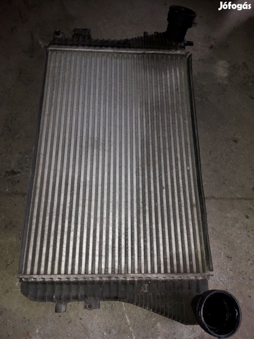 Volkswagen Golf V Töltőlevegő Hűtő / Intercooler