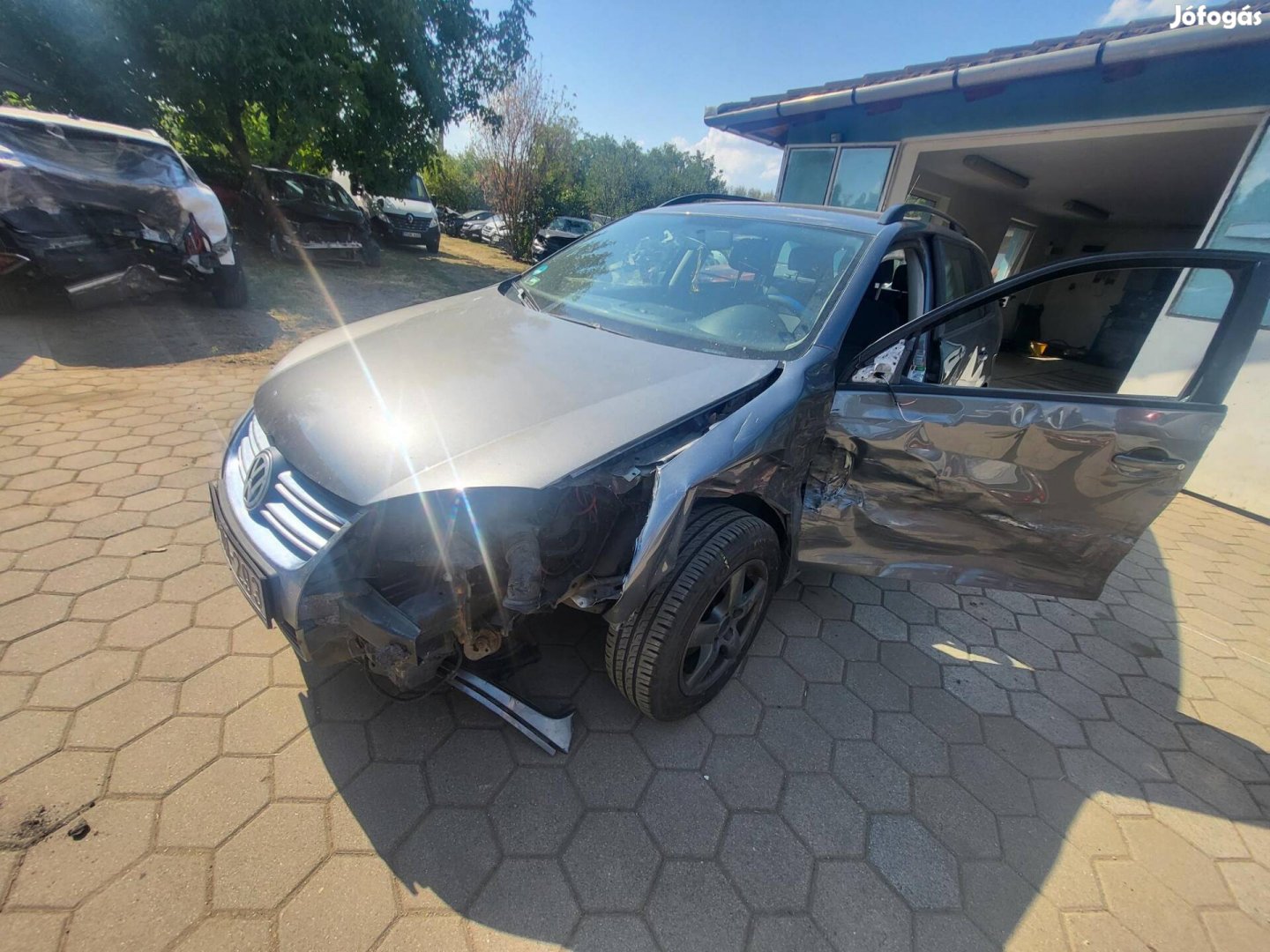 Volkswagen Golf V Variant 1.6 Trendline Indul-ü...