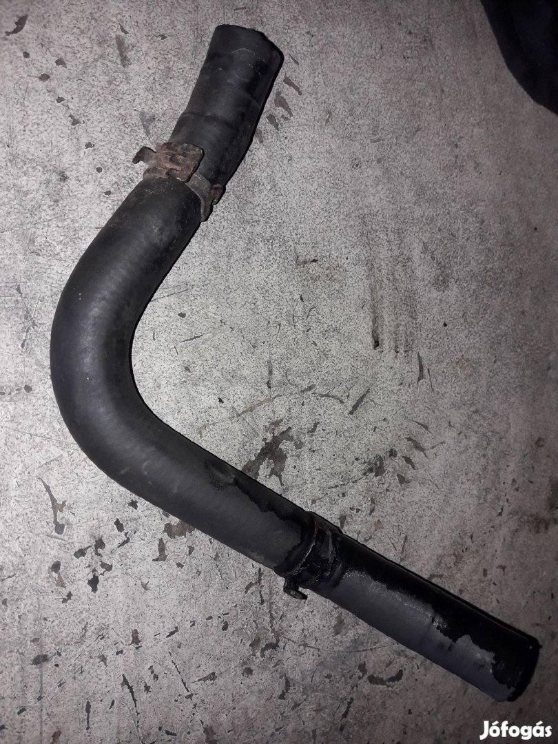 Volkswagen Golf V Vízcső