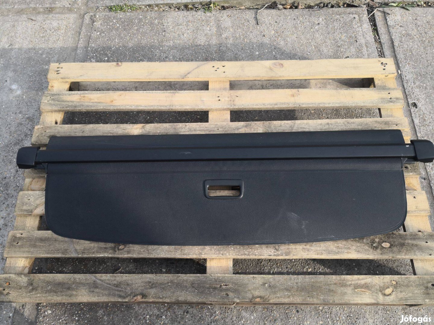 Volkswagen Golf V / VI csomagtér roló