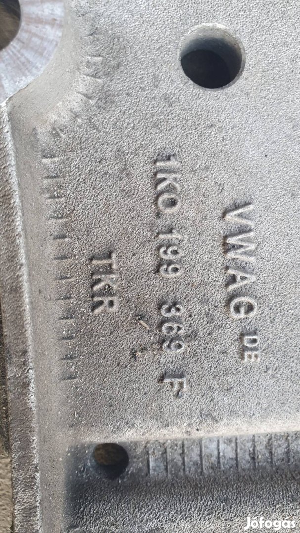 Volkswagen Golf V bölcső eladó 