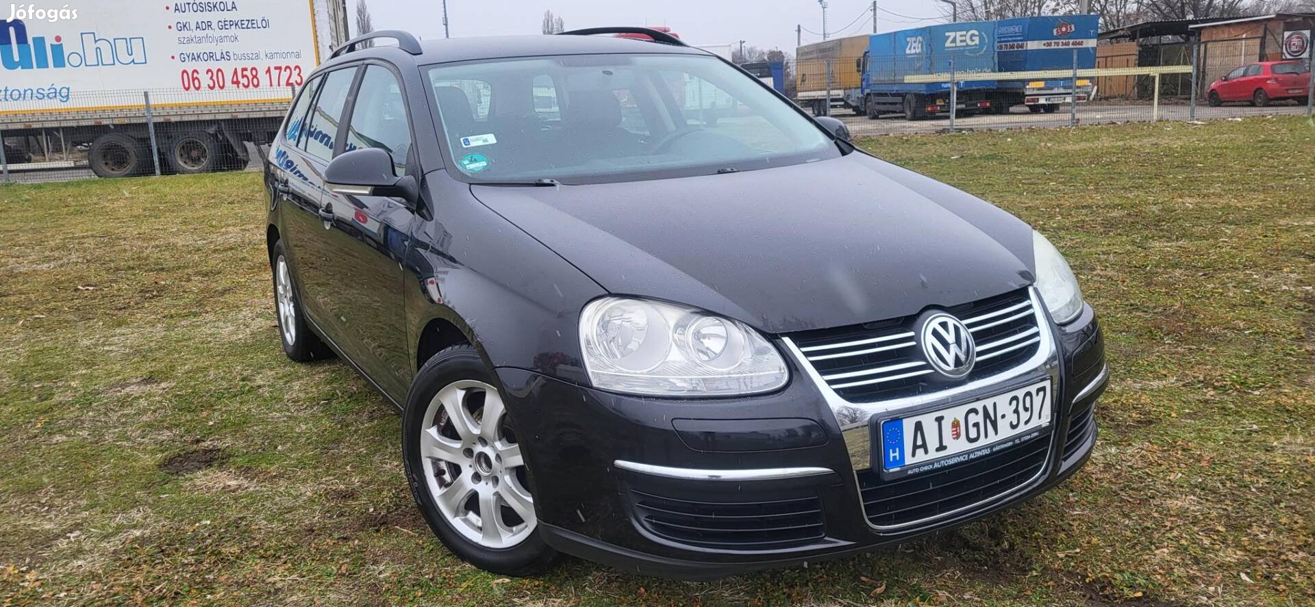 Volkswagen Golf Variant 1.6 Comfortline Szerviz...